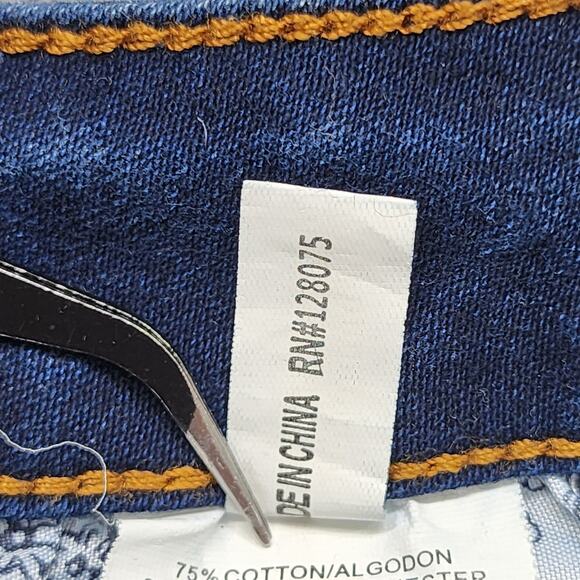 Enjoy Denim Jeans Womens 20 Blue High Rise Crop Capri Skinny Leg Stretch Denim - Picture 9 of 16